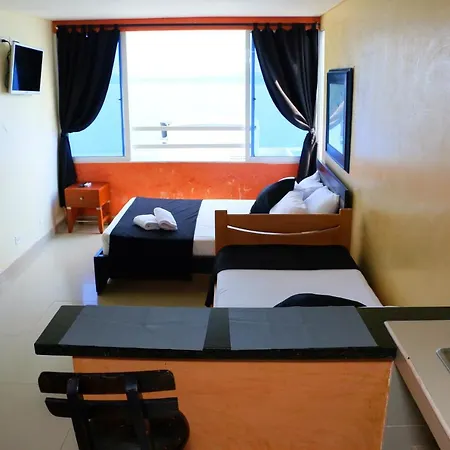 Apartment Apartaestudio 19c Cerca Al Mar Con Aire Acondicionado Y Wifi *